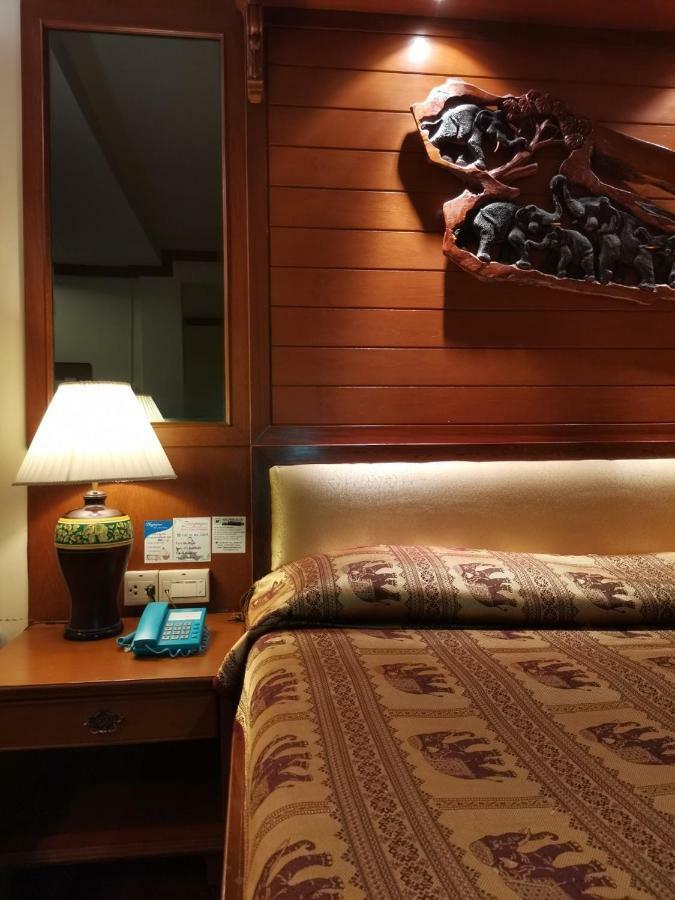 Royal Ivory Sukhumvit Nana Ξενοδοχείο Μπανγκόκ Εξωτερικό φωτογραφία
